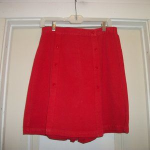 RETRO RED SKORT W BUTTONS M
